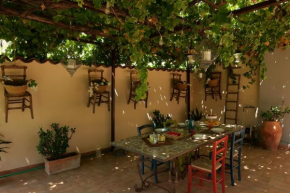 Paola & Frank Holiday Home Piedimonte Etneo